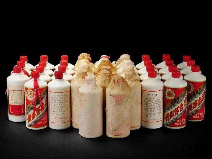 元江老酒回收上门哪里回收(附近上门回收茅台酒）?